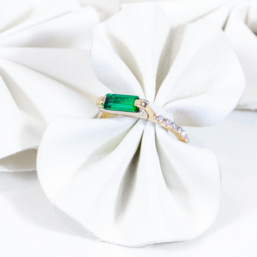 Image of Green Tourmaline and Diamond Ring